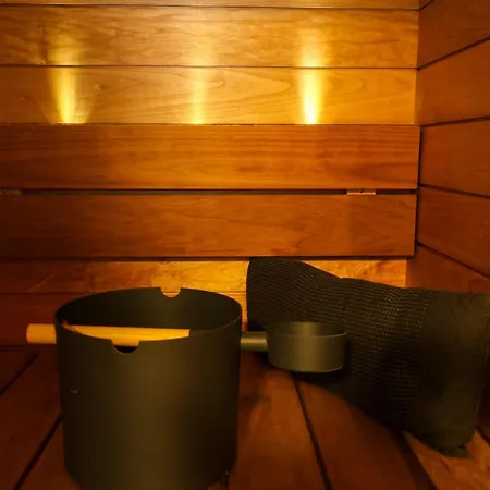 Lovely Apr By The Sea With Air Condition! Oulu